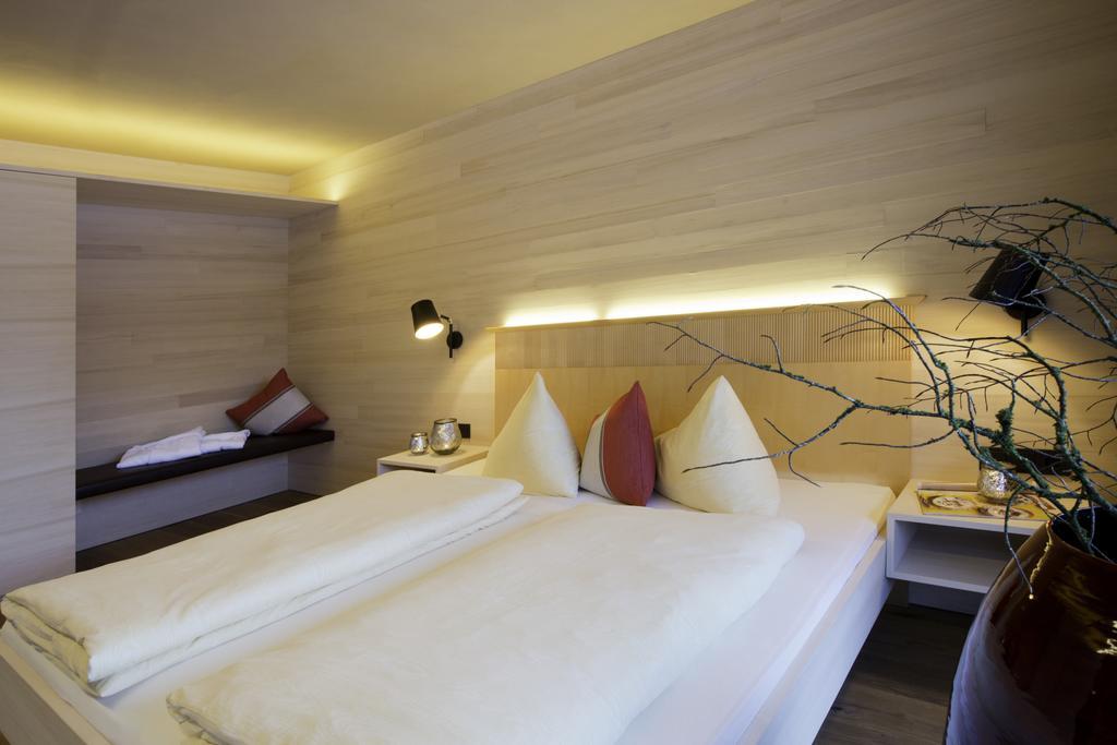 N Apartments Hotel Schoppernau Habitación foto